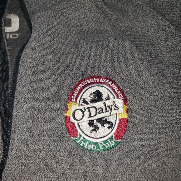 Odalys Pull over Gray Small size with long sleeves - Picture 11 of 12